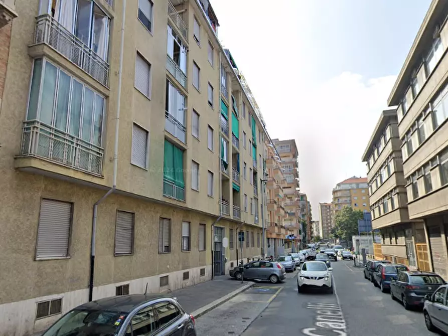 Immagine 6 di Appartamento in vendita  in Via Canelli  a Torino