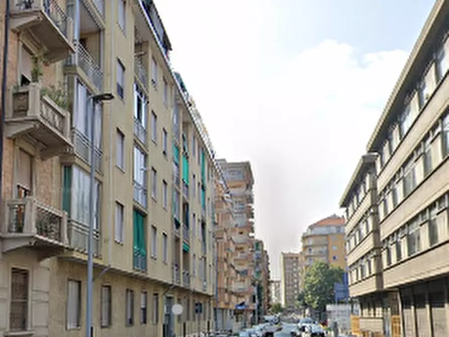 Immagine 8 di Appartamento in vendita  in Via Canelli  a Torino