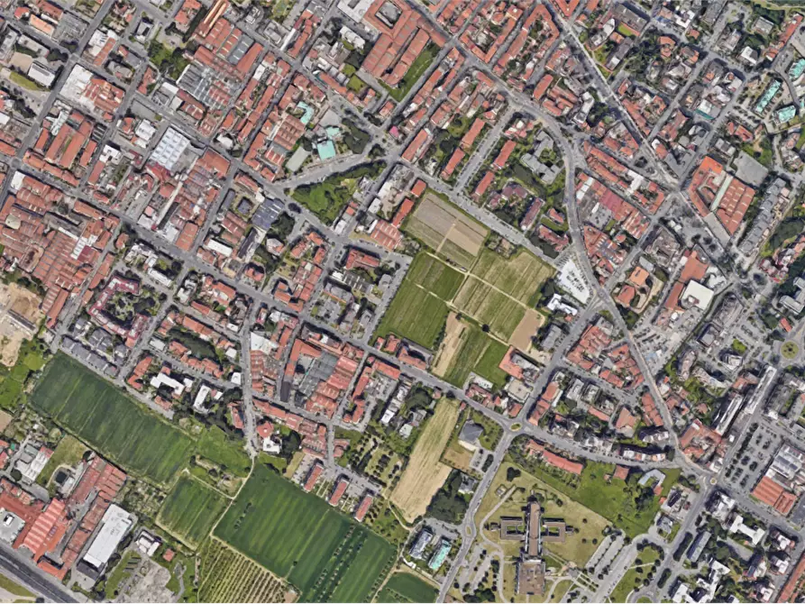 Immagine 14 di Magazzino in vendita  in Via Adriano Zarini a Prato