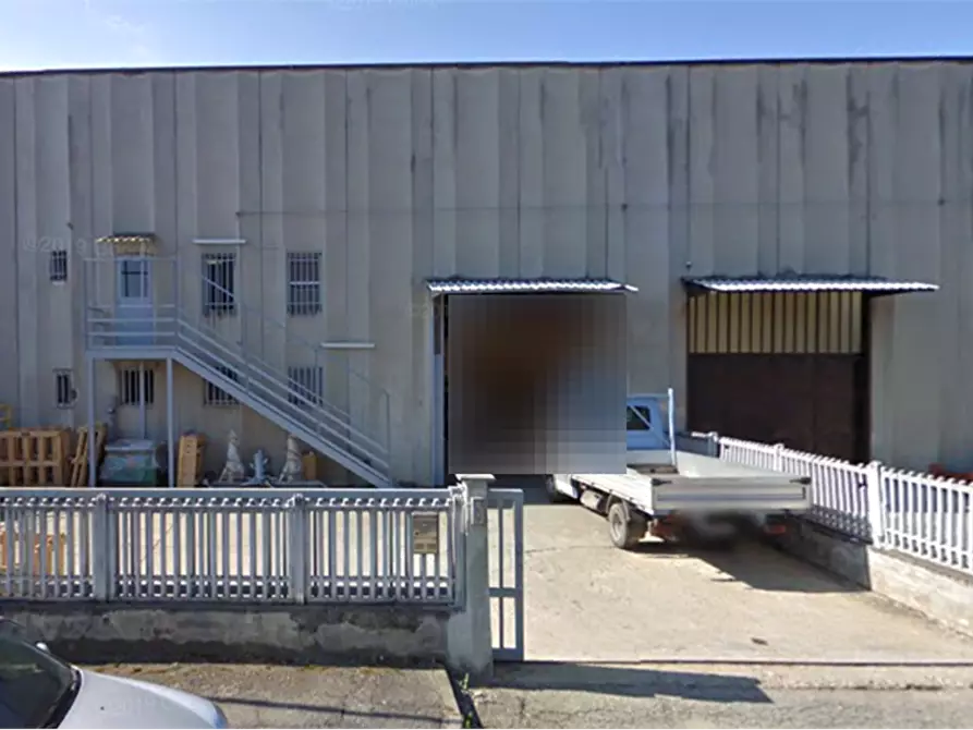 Immagine 3 di Capannone industriale in vendita  in Via Imperia a La Loggia