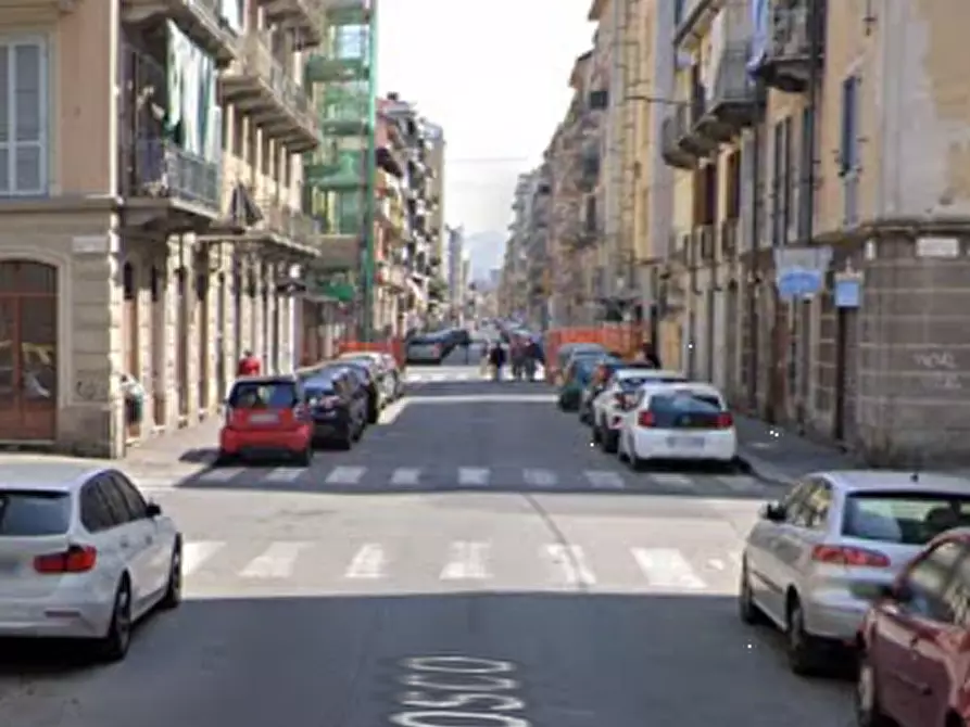 Immagine 17 di Appartamento in vendita  in Via Don Bosco a Torino