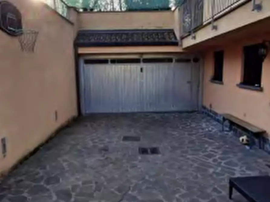 Immagine 20 di Casa indipendente in vendita  in Via Botticelli a Vanzago