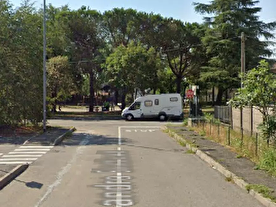 Immagine 23 di Casa indipendente in vendita  in Via Botticelli a Vanzago