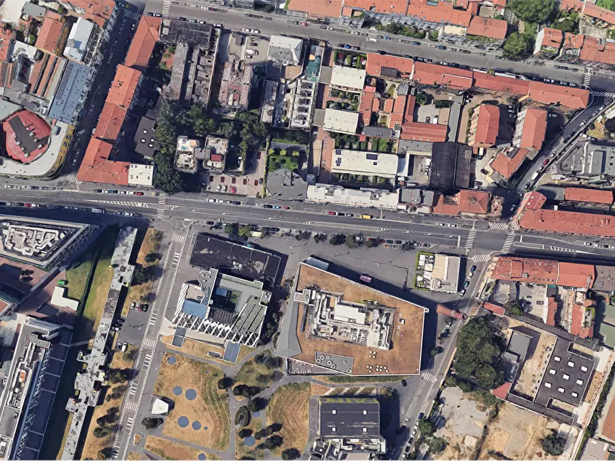 Immagine 2 di Garage in vendita  in Via Carlo Imbonati a Milano