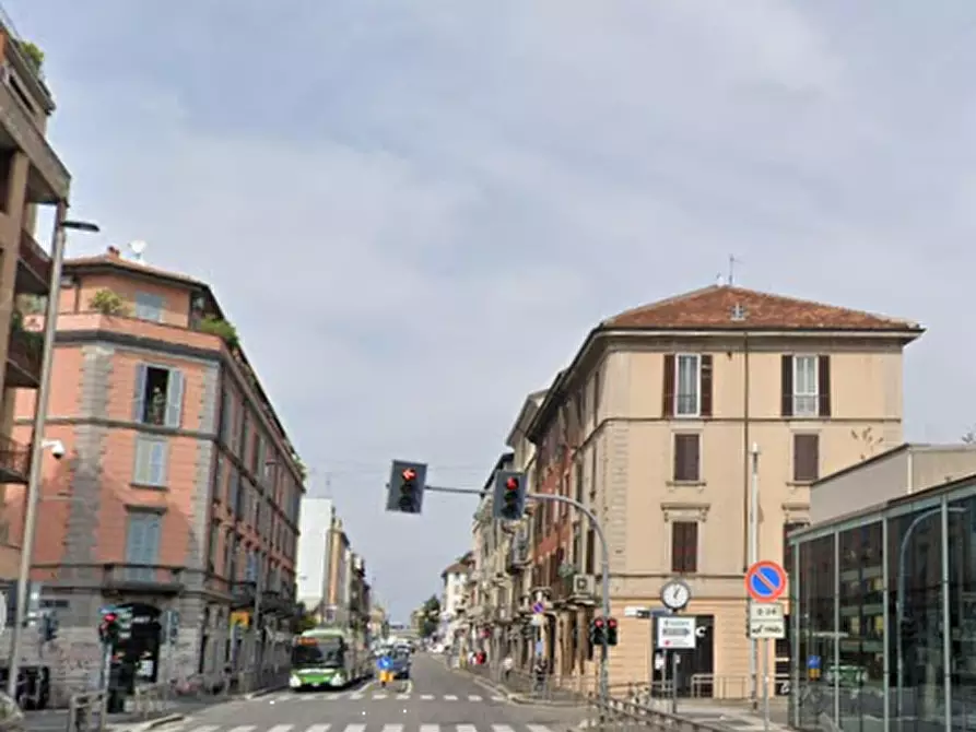 Immagine 12 di Garage in vendita  in Via Carlo Imbonati a Milano
