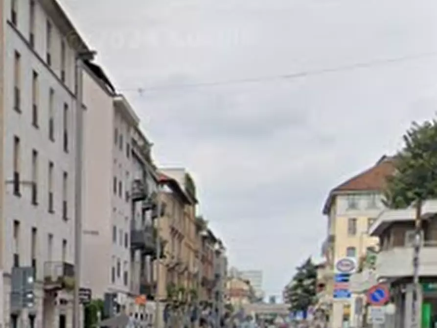 Immagine 4 di Garage in vendita  in Via Carlo Imbonati a Milano