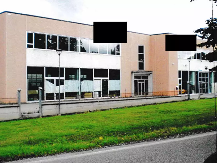 Immagine 6 di Magazzino in vendita  in Via Fratelli Giugni a Vicchio