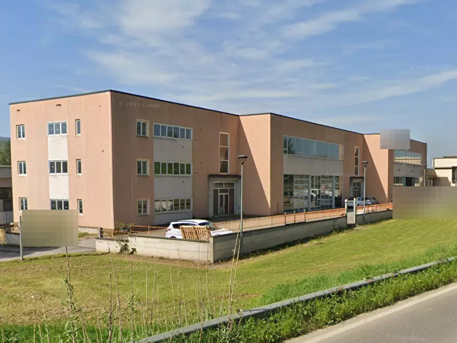 Immagine 3 di Magazzino in vendita  in Via Fratelli Giugni a Vicchio