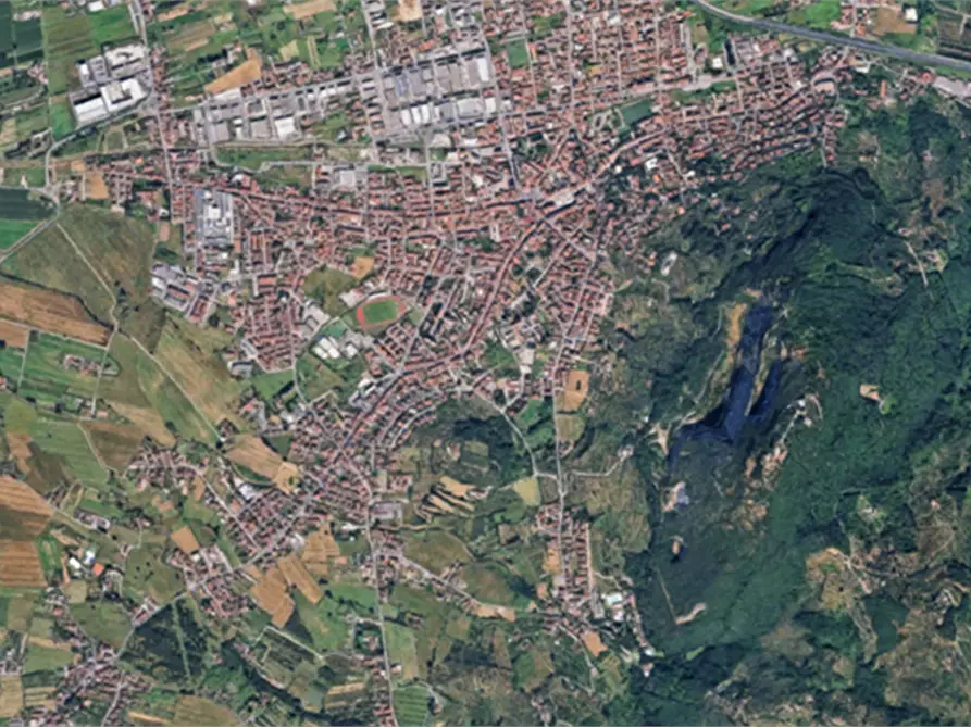 Immagine 10 di Magazzino in vendita  in Via Palestro a Monsummano Terme