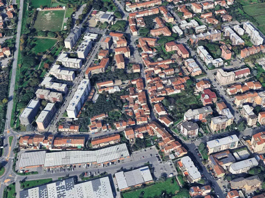 Immagine 6 di Porzione di casa in vendita  in Via Montalese a Prato