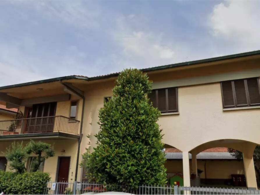 Immagine 10 di Appartamento in vendita  in Via Cesare Battisti a Monsummano Terme