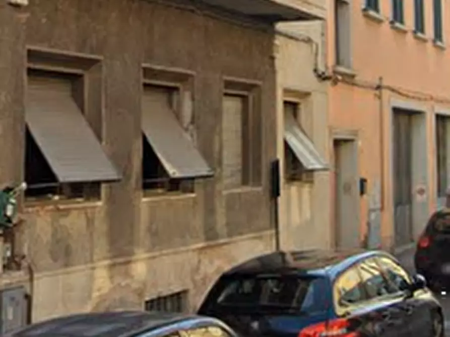 Immagine 6 di Appartamento in vendita  in Via Giovacchino Carradori a Prato