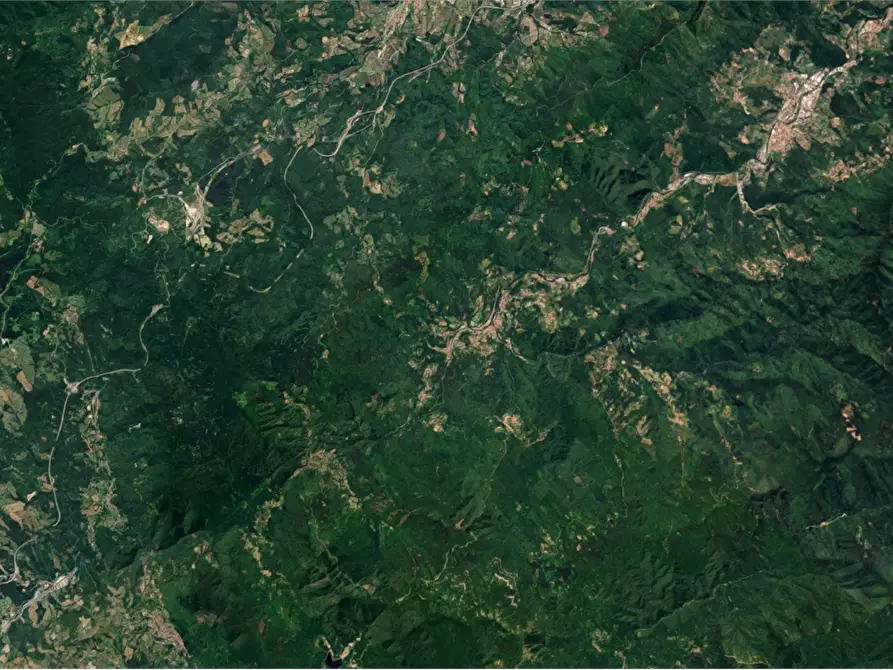 Immagine 23 di Appartamento in vendita  in Via del Bisenzio a Vernio