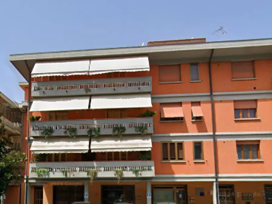 Immagine 7 di Negozio in vendita  in Via Camillo Benso Conte di Cavour a Monsummano Terme