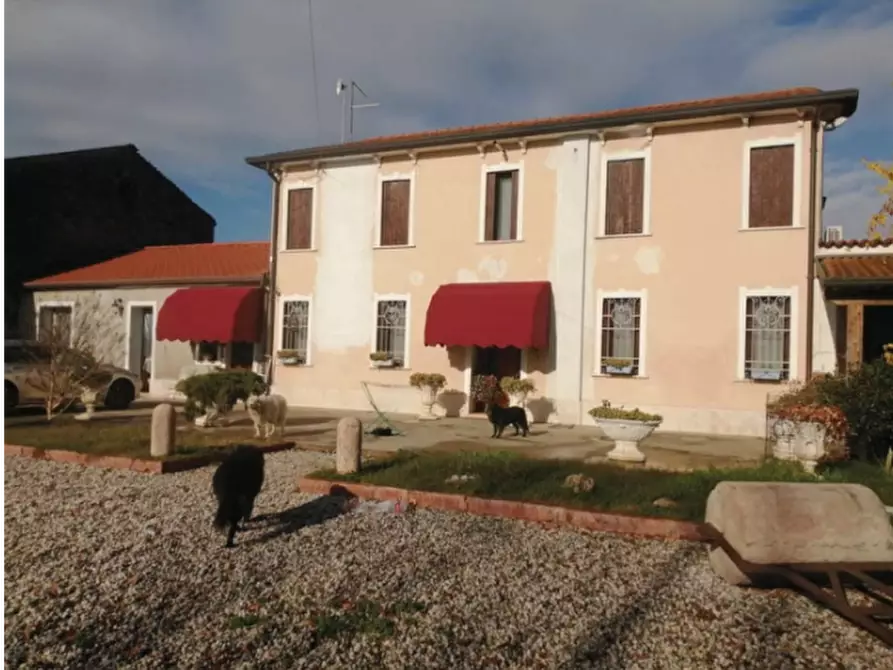 Immagine 2 di Casa indipendente in vendita  in Via Ca' Rotte a Cerea