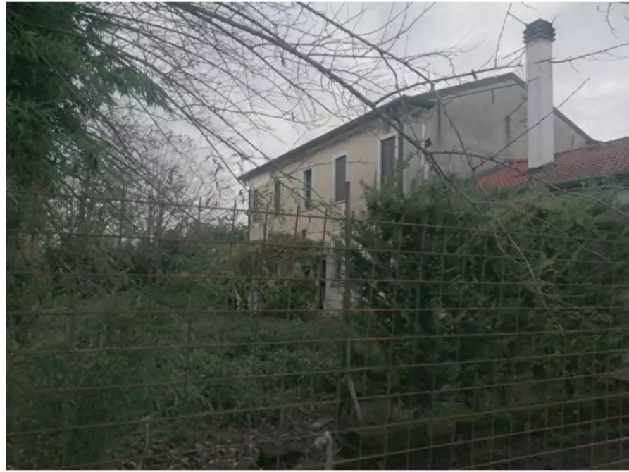 Immagine 3 di Casa indipendente in vendita  in Via Ca' Rotte a Cerea