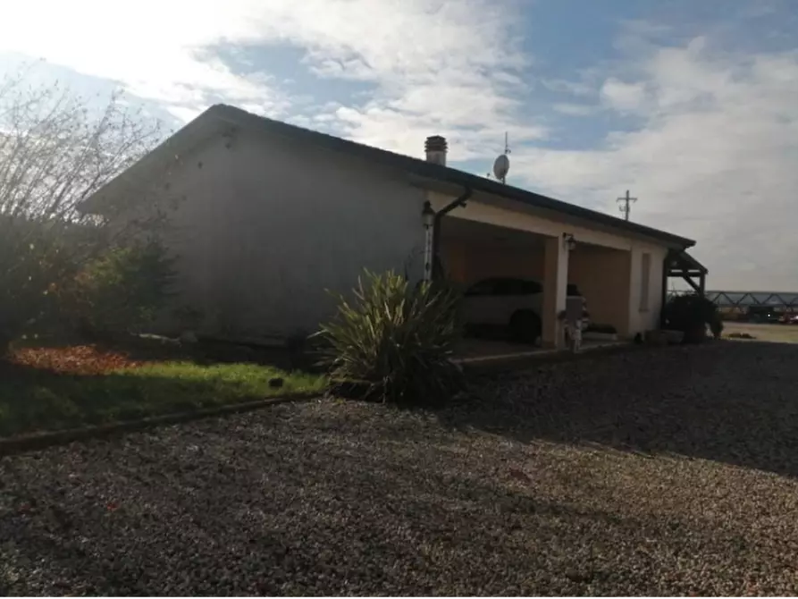 Immagine 4 di Casa indipendente in vendita  in Via Ca' Rotte a Cerea