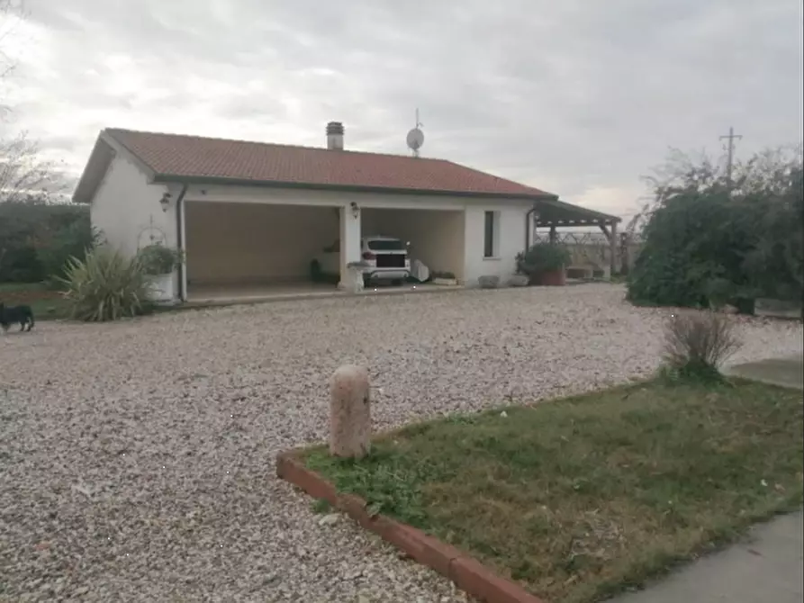 Immagine 6 di Casa indipendente in vendita  in Via Ca' Rotte a Cerea