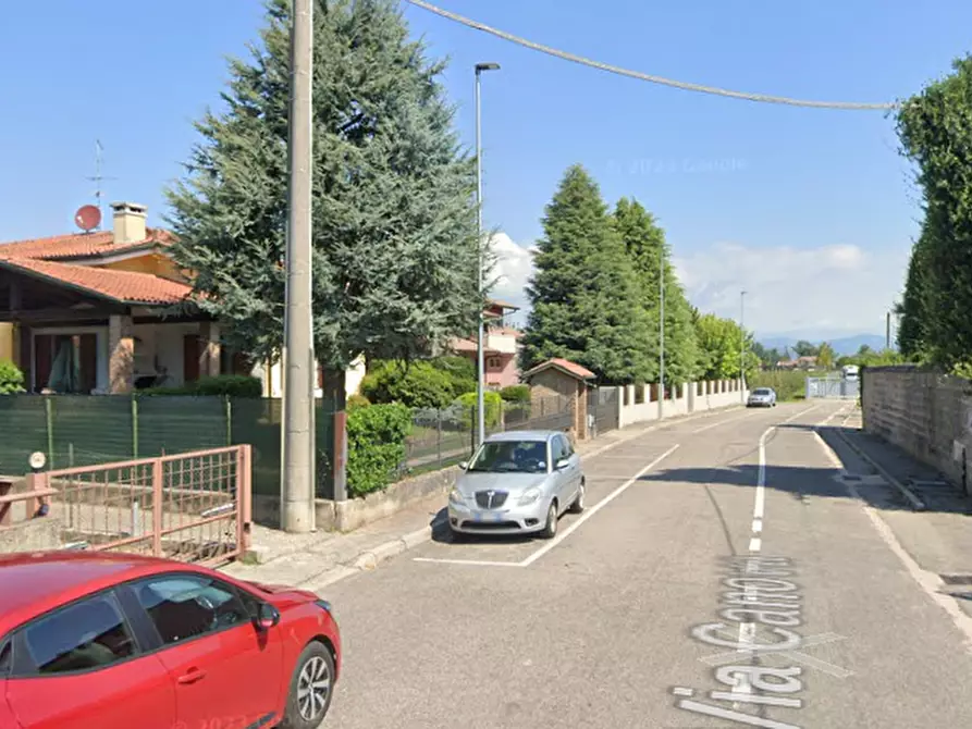 Immagine 16 di Ufficio in vendita  in Via Corrubio a Caprino Veronese