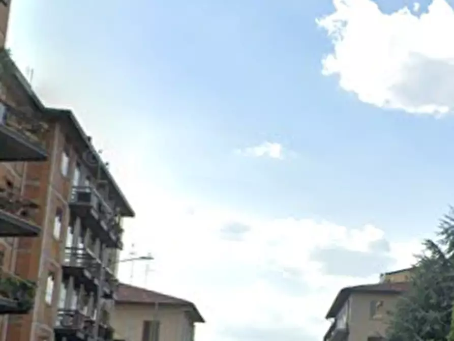 Immagine 7 di Laboratorio in vendita  in via Giovanni Bertini  a Prato