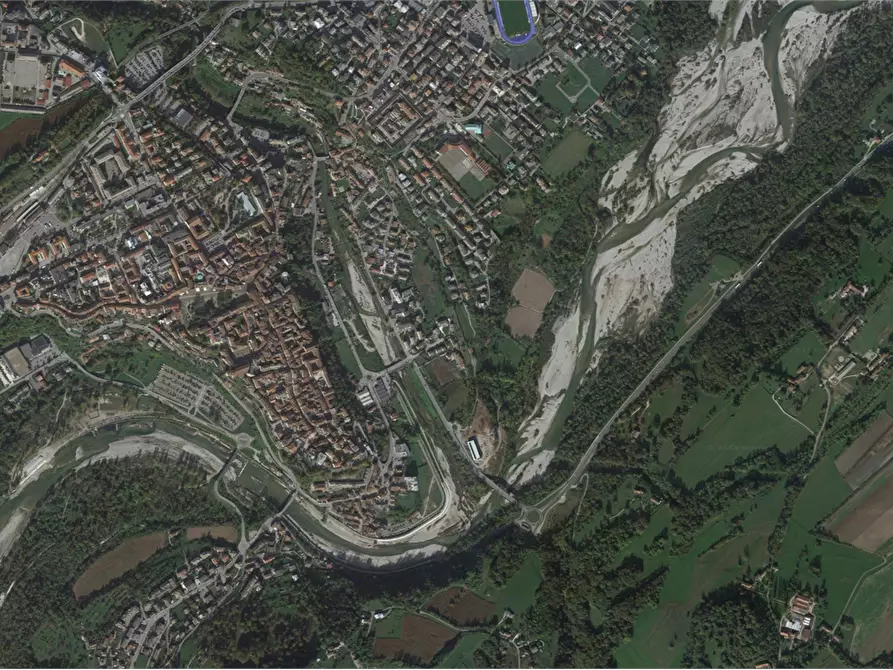 Immagine 19 di Appartamento in vendita  in Via Lungardo a Belluno