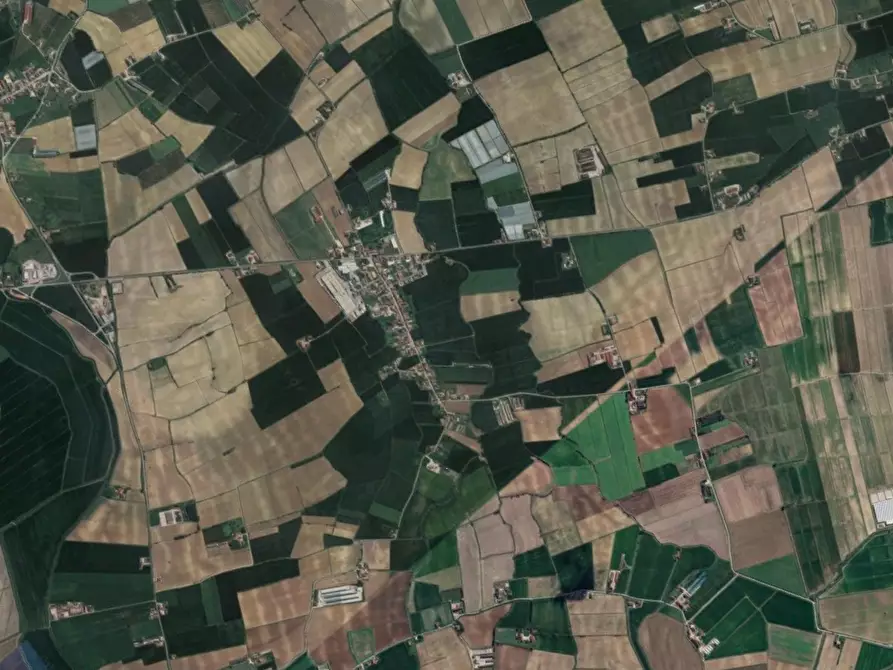 Immagine 14 di Appartamento in vendita  in Via Virgiliana a Trevenzuolo