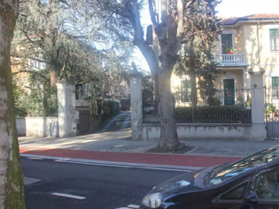 Immagine 17 di Appartamento in vendita  in Via Roma a Saronno