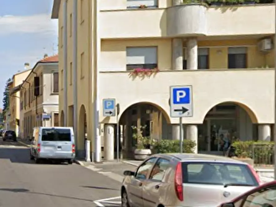 Immagine 24 di Appartamento in vendita  in Via Cristoforo Colombo a Legnano