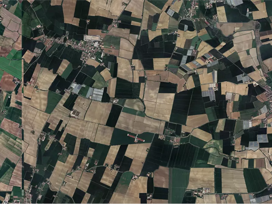 Immagine 19 di Appartamento in vendita  in Via Virgiliana a Trevenzuolo