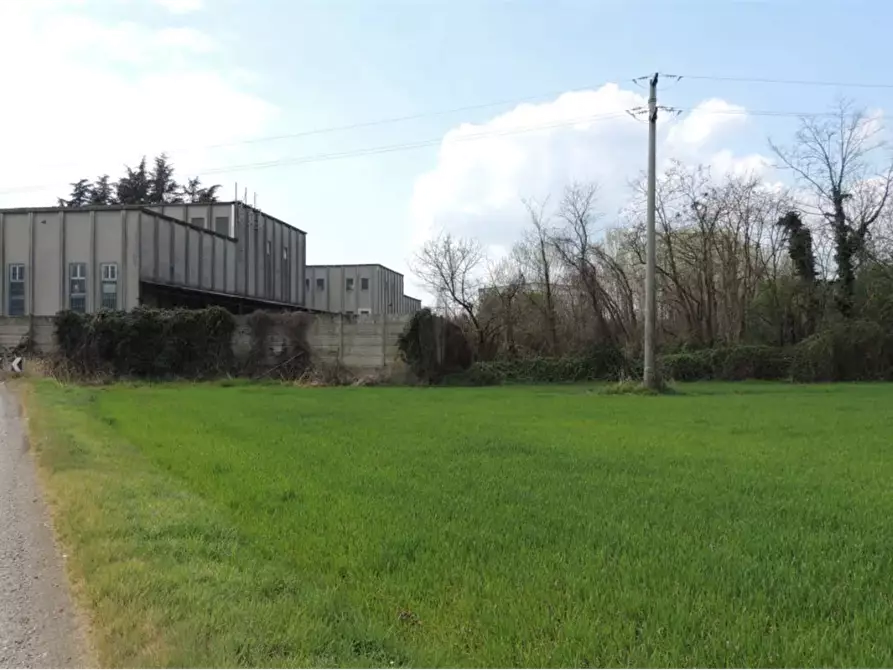 Immagine 7 di Terreno edificabile in vendita  in Via F.M. visconti a Abbiategrasso