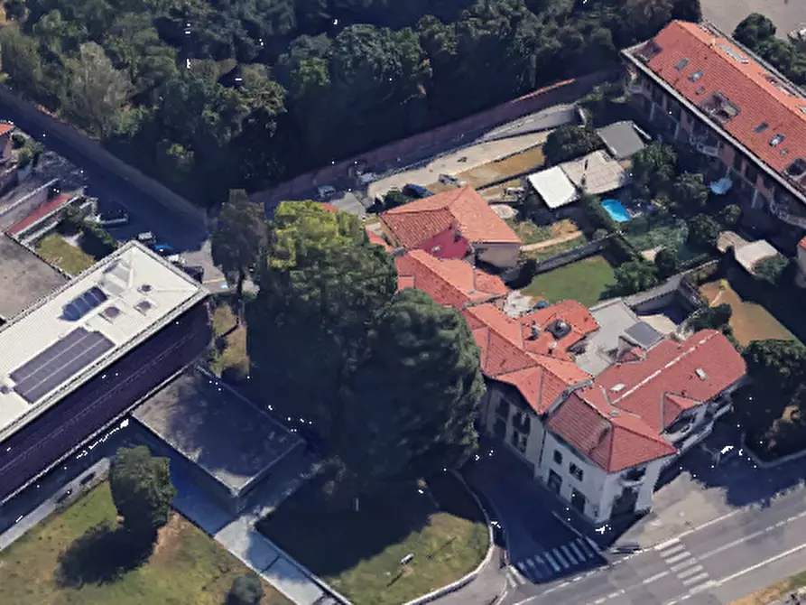 Immagine 21 di Appartamento in vendita  in Via S. Carlo a Verano Brianza