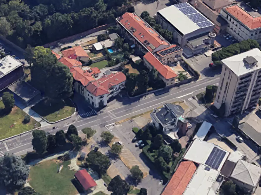 Immagine 22 di Appartamento in vendita  in Via S. Carlo a Verano Brianza