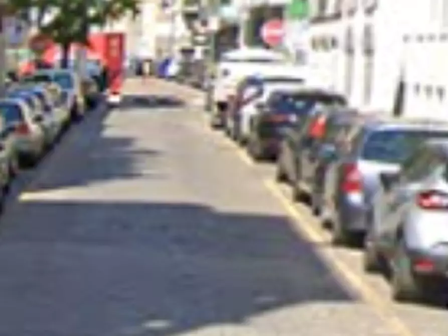 Immagine 11 di Negozio in vendita  in Via del Don  a Milano