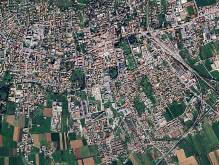 Immagine 42 di Villa in vendita  in Corso Giuseppe Mazzini a Montebelluna