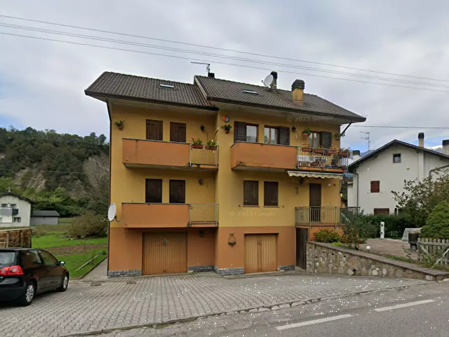 Immagine 6 di Appartamento in vendita  in Via Monte Cavallo a Alpago