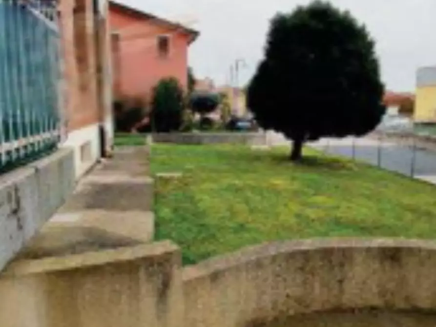 Immagine 10 di Appartamento in vendita  in Via Segaluzza a Pordenone