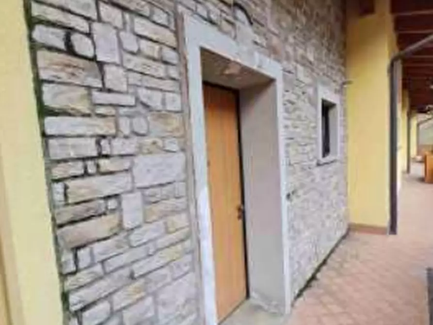 Immagine 1 di Appartamento in vendita  in Via Camarelli a San Giovanni Bianco