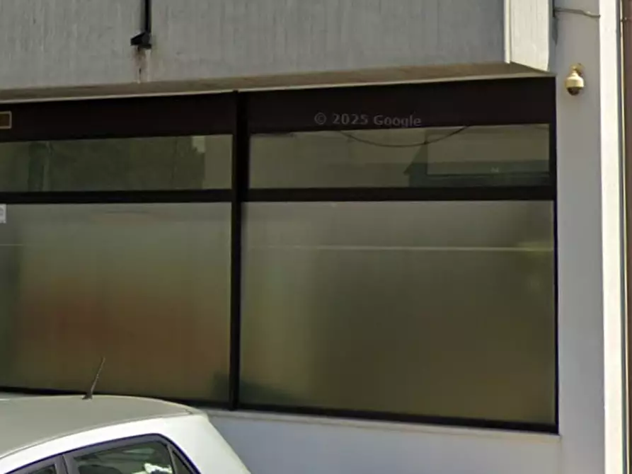 Immagine 7 di Negozio in vendita  in Via Isonzo a Romano D'ezzelino