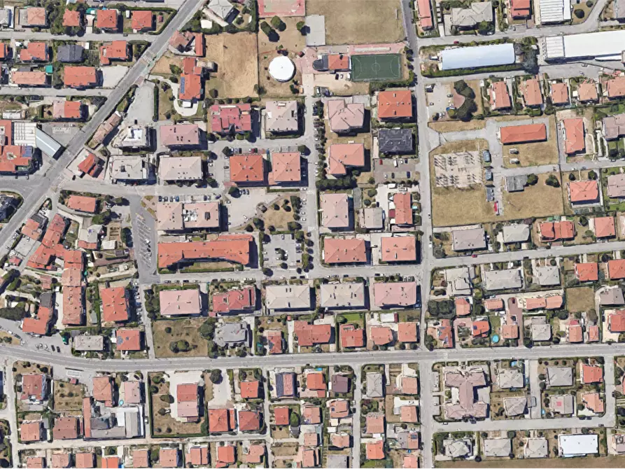 Immagine 19 di Negozio in vendita  in Via Isonzo a Romano D'ezzelino