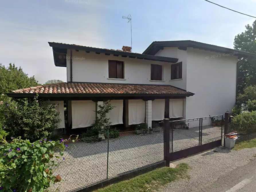 Immagine 6 di Casa bifamiliare in vendita  in Via Nazario Sauro a Fiume Veneto