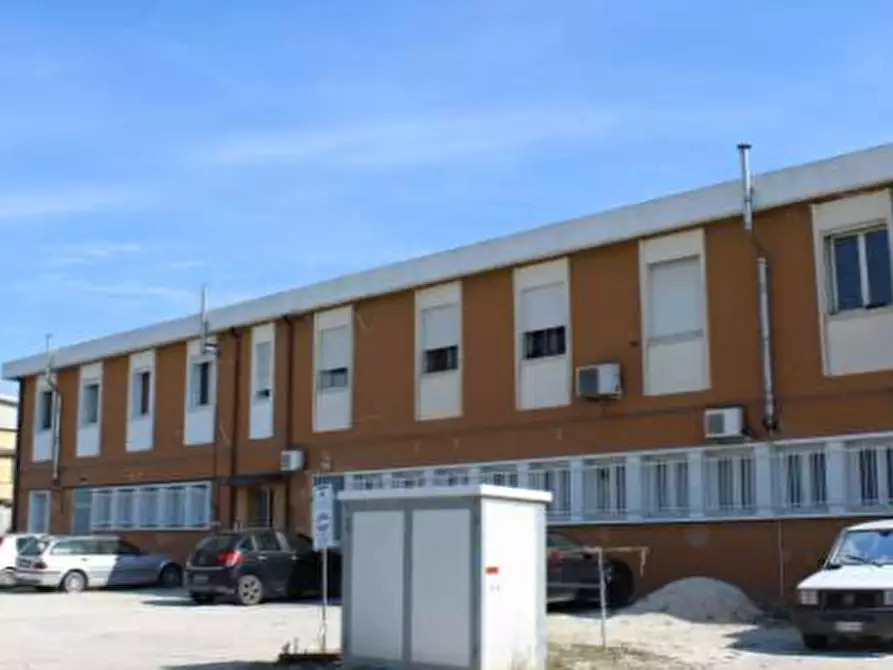 Immagine 3 di Magazzino in vendita  in Via Malvezza a Molinella