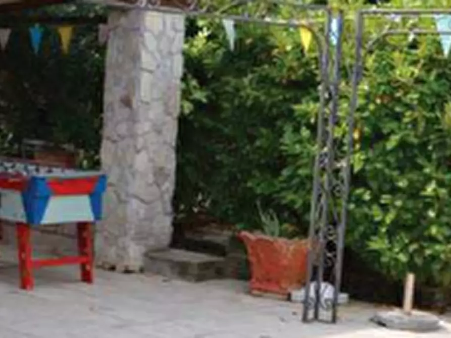 Immagine 6 di Stabile in vendita  in Via Contea a Teolo