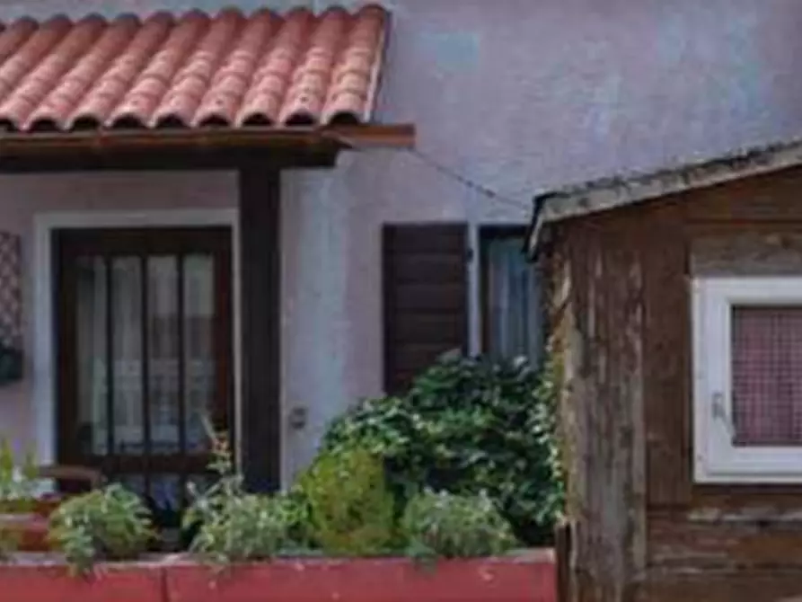 Immagine 10 di Stabile in vendita  in Via Contea a Teolo