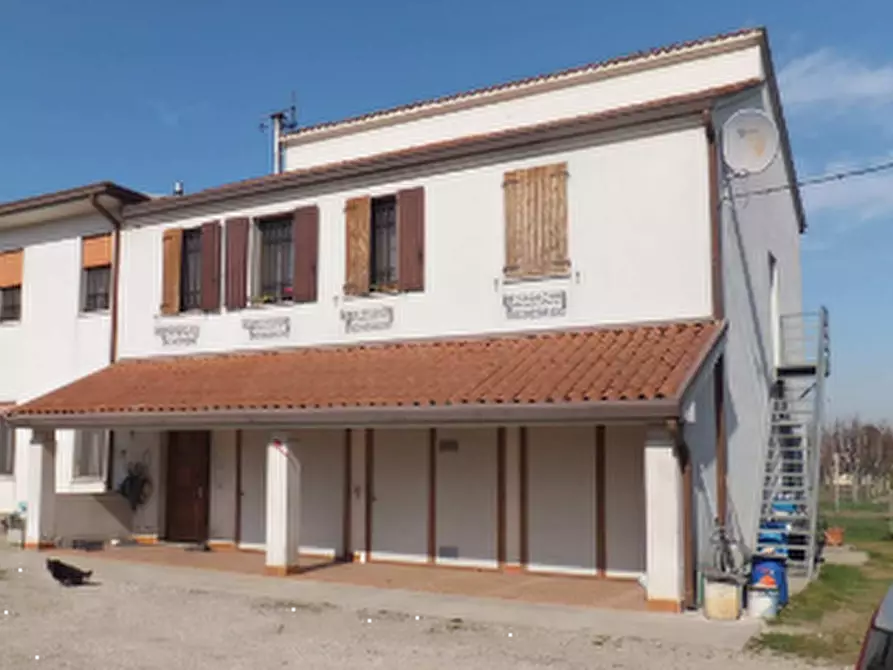 Immagine 2 di Porzione di casa in vendita  in Via Bisson a Conselve