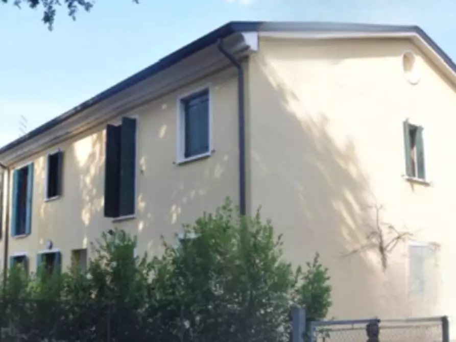 Immagine 5 di Appartamento in vendita  in Via San Francesco a Santa Giustina In Colle