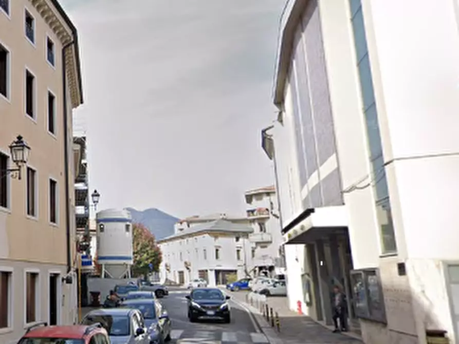 Immagine 11 di Appartamento in vendita  in Via Santa Maria Maddalena  a Thiene