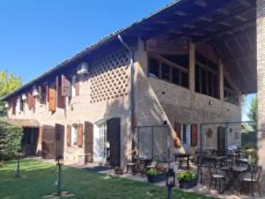 Immagine 1 di Stabile in vendita  in Via Mino  a Minerbio