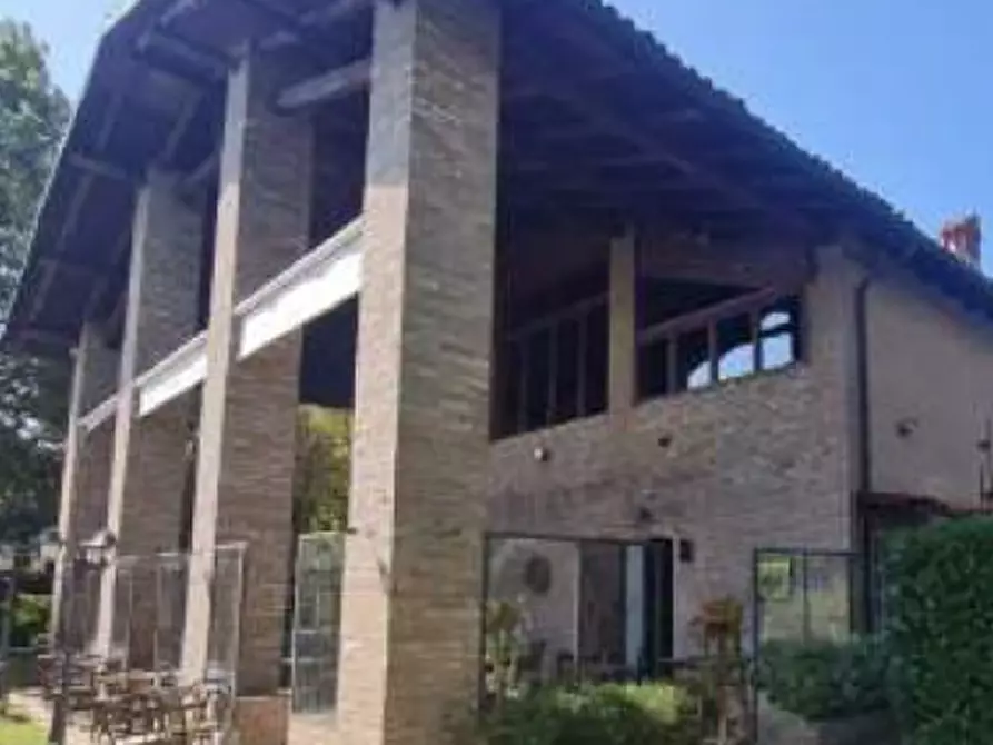 Immagine 12 di Stabile in vendita  in Via Mino  a Minerbio