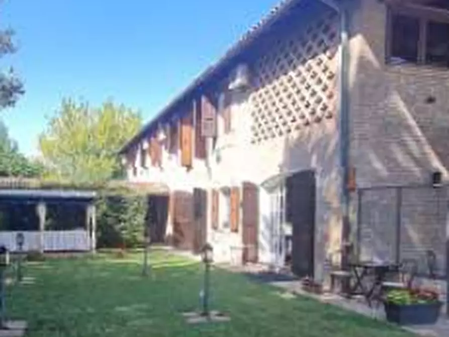 Immagine 14 di Stabile in vendita  in Via Mino  a Minerbio