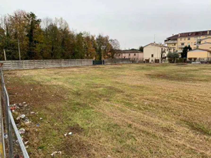 Immagine 6 di Terreno edificabile in vendita  in Via Guido Reni a Padova